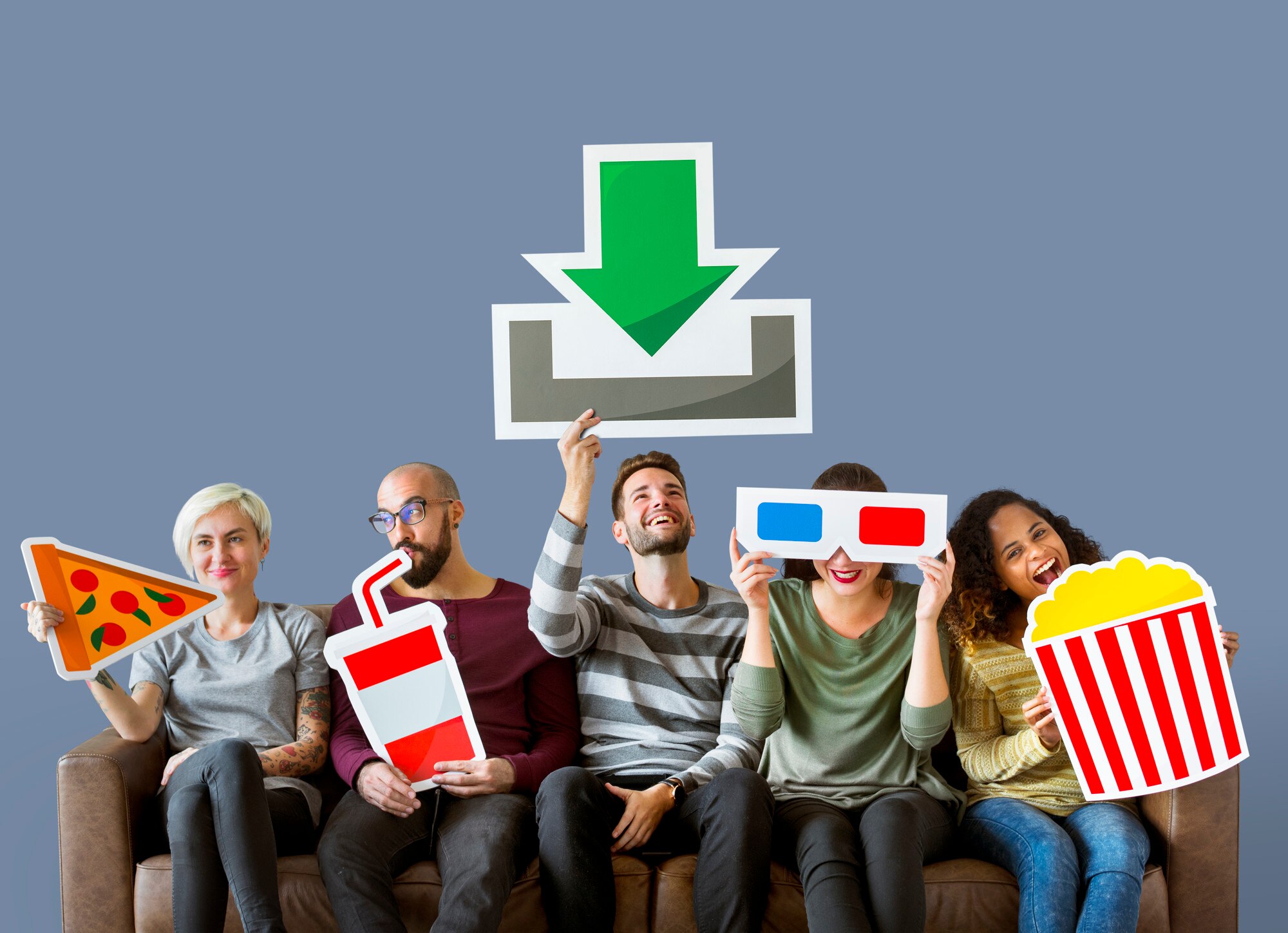 Grupa różnych przyjaciół i koncepcji pobierania filmu